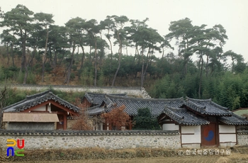 하동 옥산서원 전경