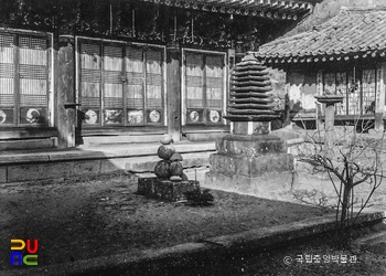 합천 해인사 원당암 다층석탑과 석등