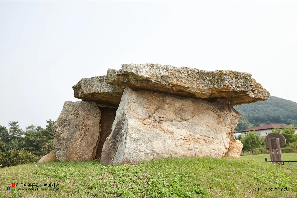 강화 부근리 점골 지석묘 후측면