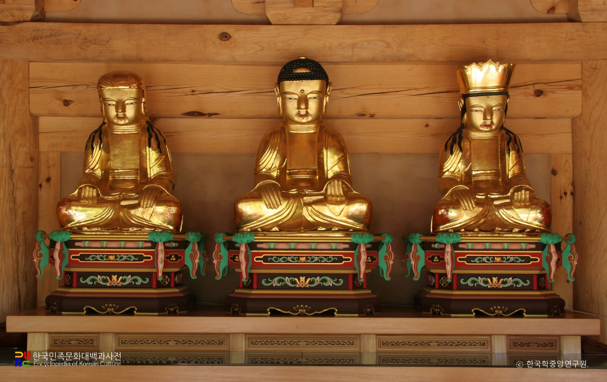 의령 수도사 석조아미타여래삼존상과 복장 유물일괄 / 석조아미타여래삼존상