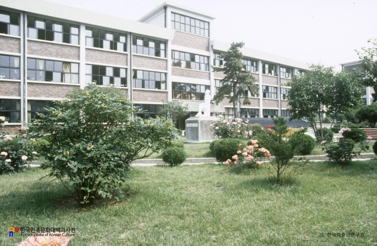 강릉여자고등학교