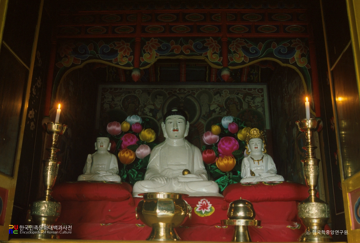 서울 만월암 석불 좌상