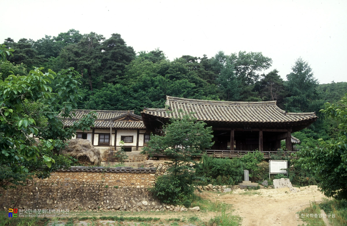 예천권씨 초간종택 별당