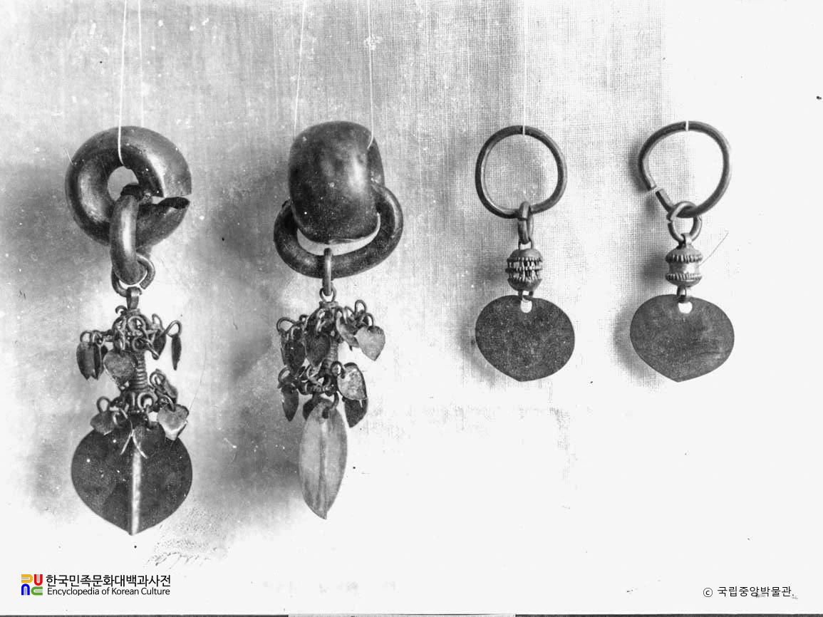 경북 경주 황남동 제82호분 동총 서총 금제이식