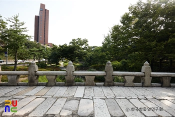 서울 수표교 교면과 난간