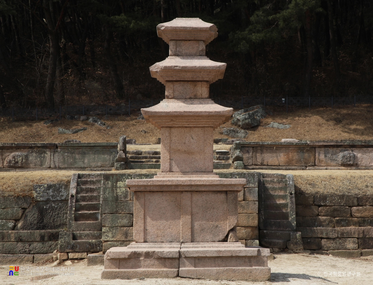 합천 영암사지 삼층석탑