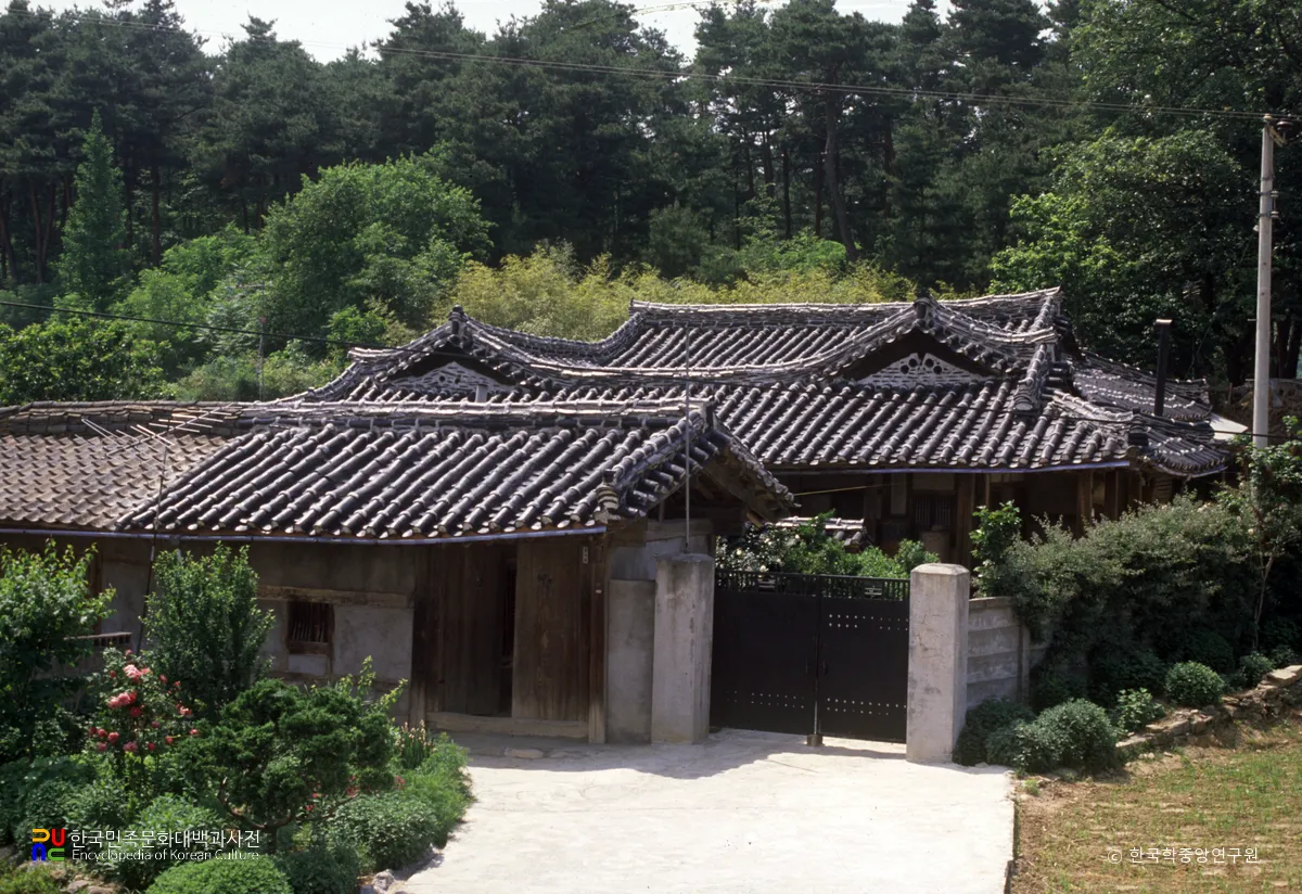 동해 김진사 고택