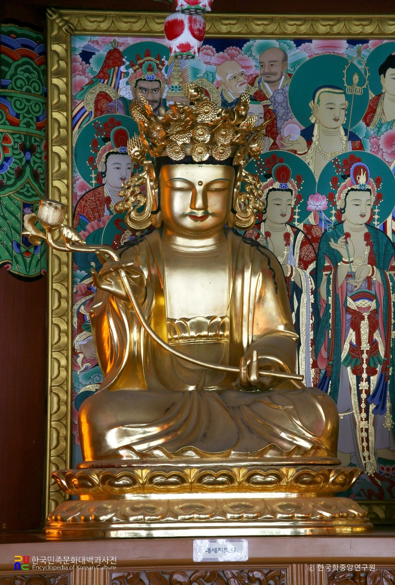 마산 광산사 목조보살좌상