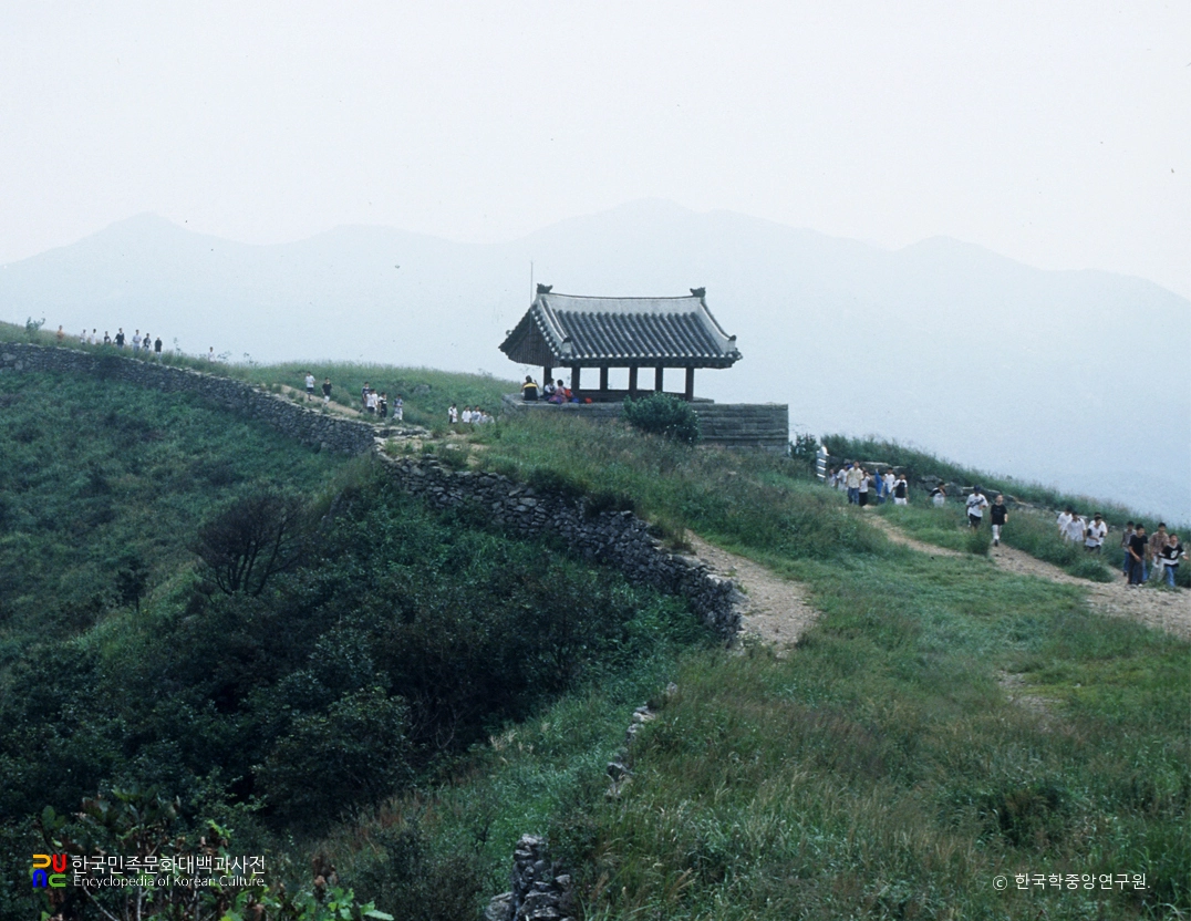 금정산성 망루