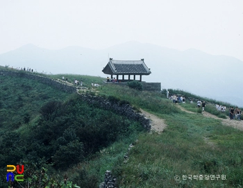 금정산성 망루