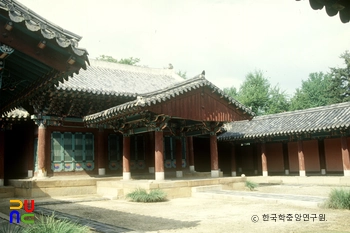 전주 경기전 정전 정측면