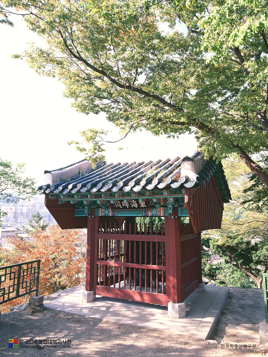 삼척 척주동해비 및 평수토찬비