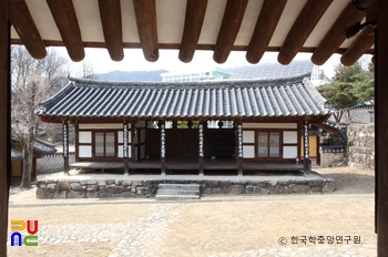 거창미스터 플레이 슬롯 중 서재 정면