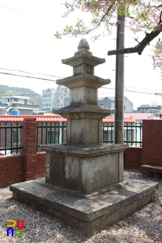 하동 진교리 삼층석탑