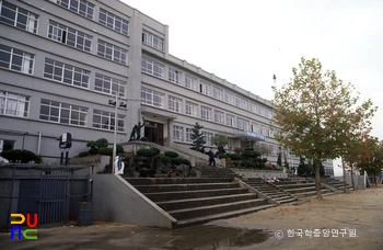 계룡공업고등학교