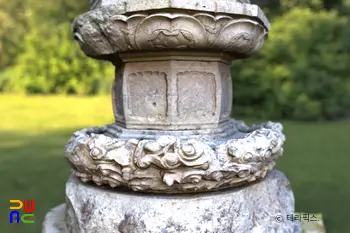 장흥 보림사 보조선사탑 기단부