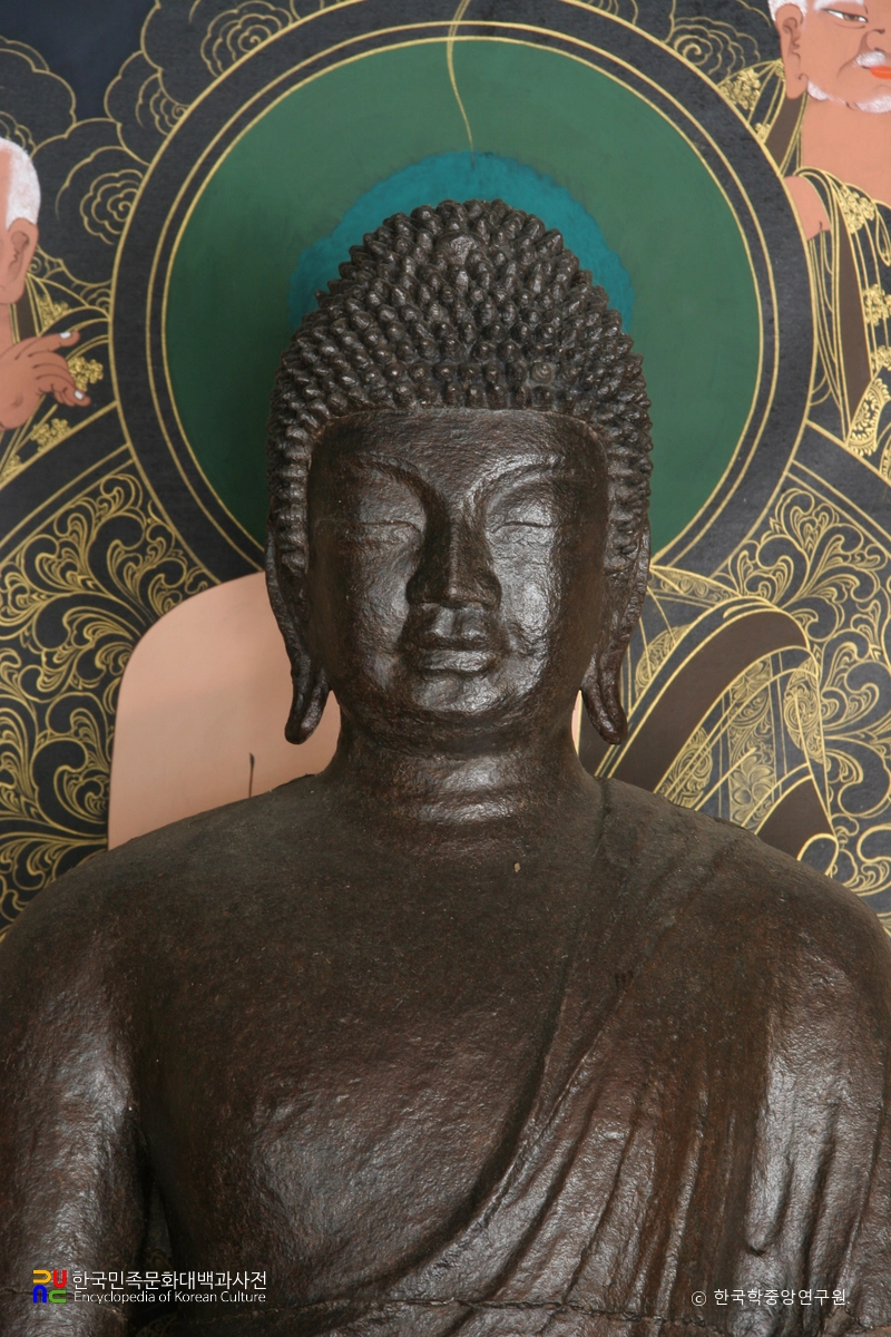 충주 백운암 철조여래좌상