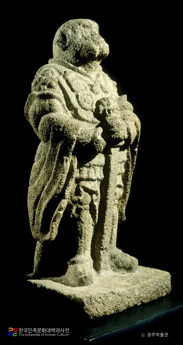 성덕왕릉 출토 원숭이