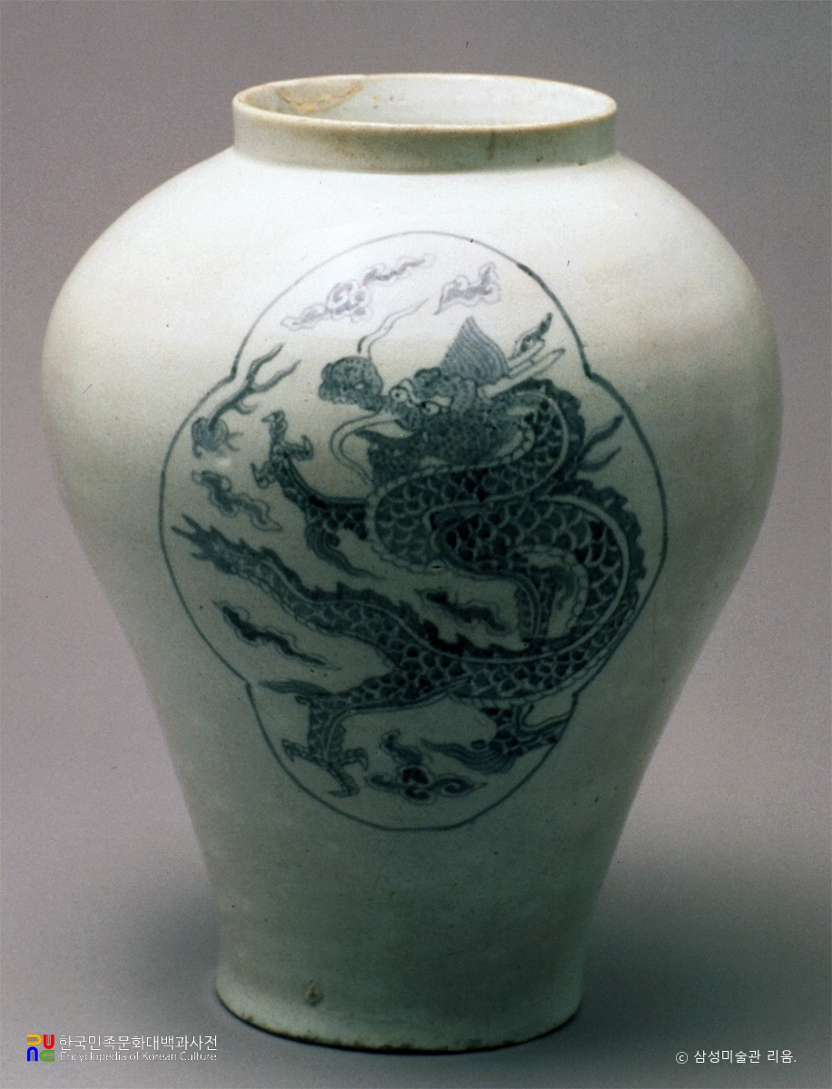 백자 청화운룡문 항아리