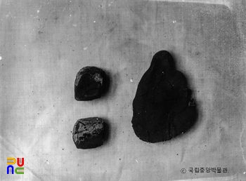 경주 분황사 모전석탑 사리석함 발견 연제품