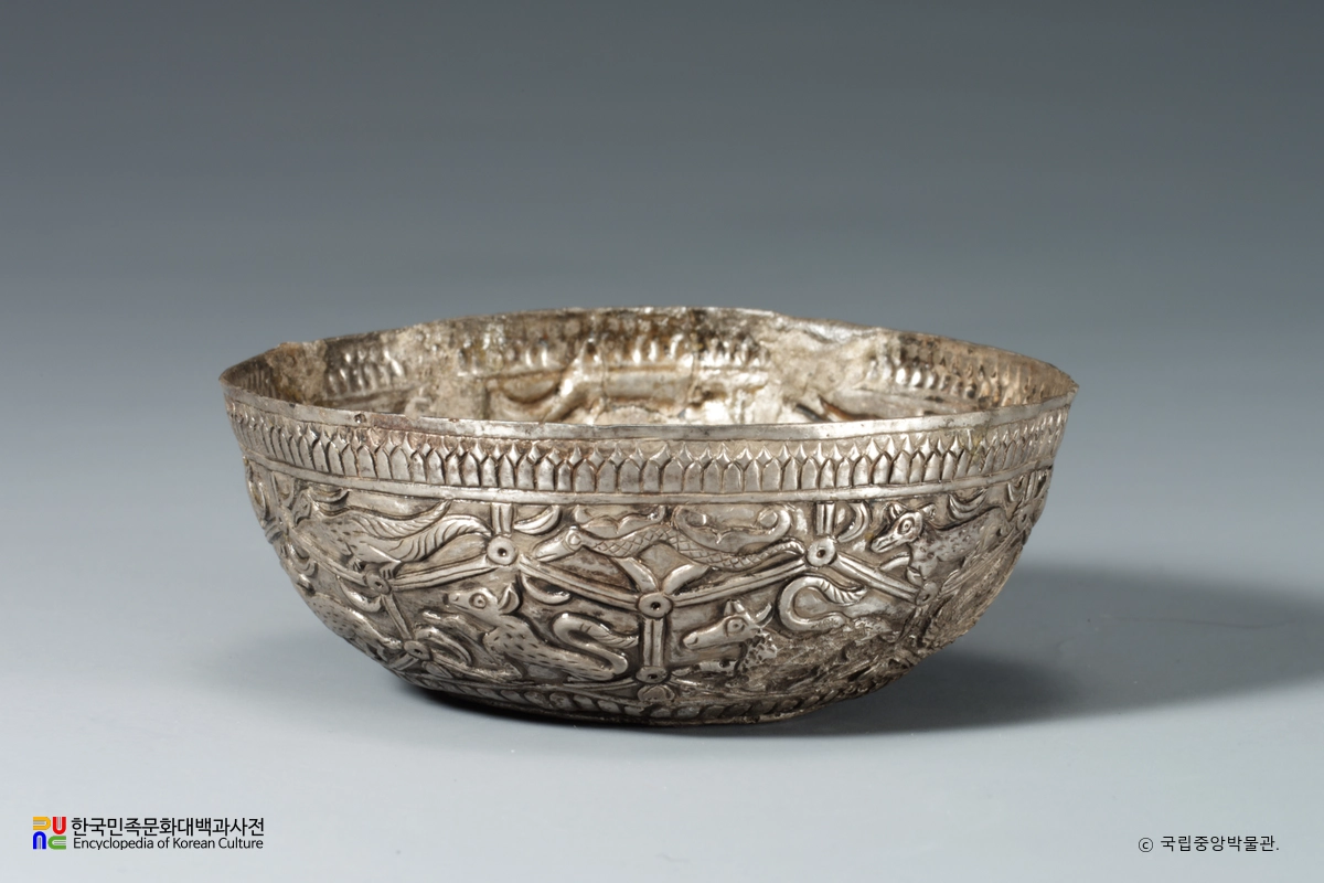 황남대총 북분 은잔