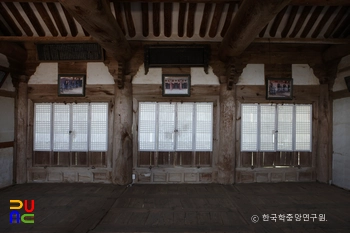 논산 노강서원 강당 내부