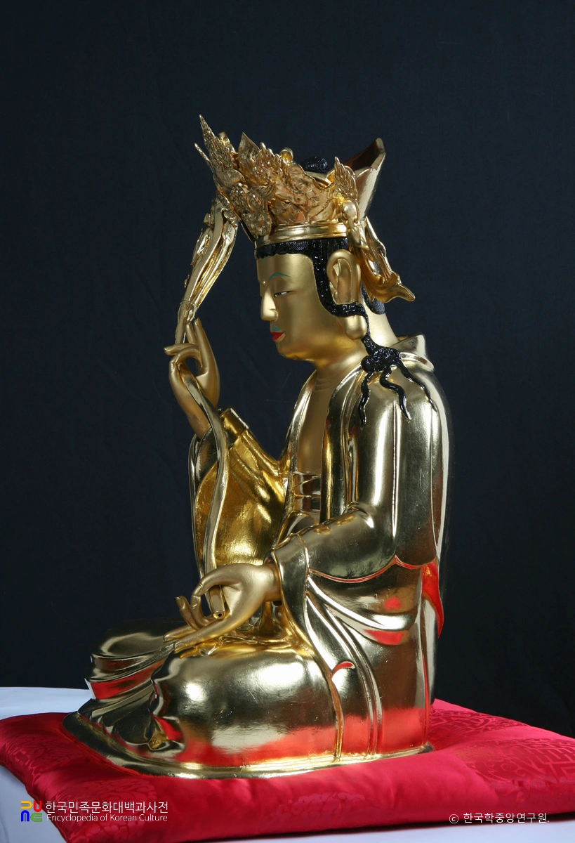 제천 강천사 목조보살좌상 측면