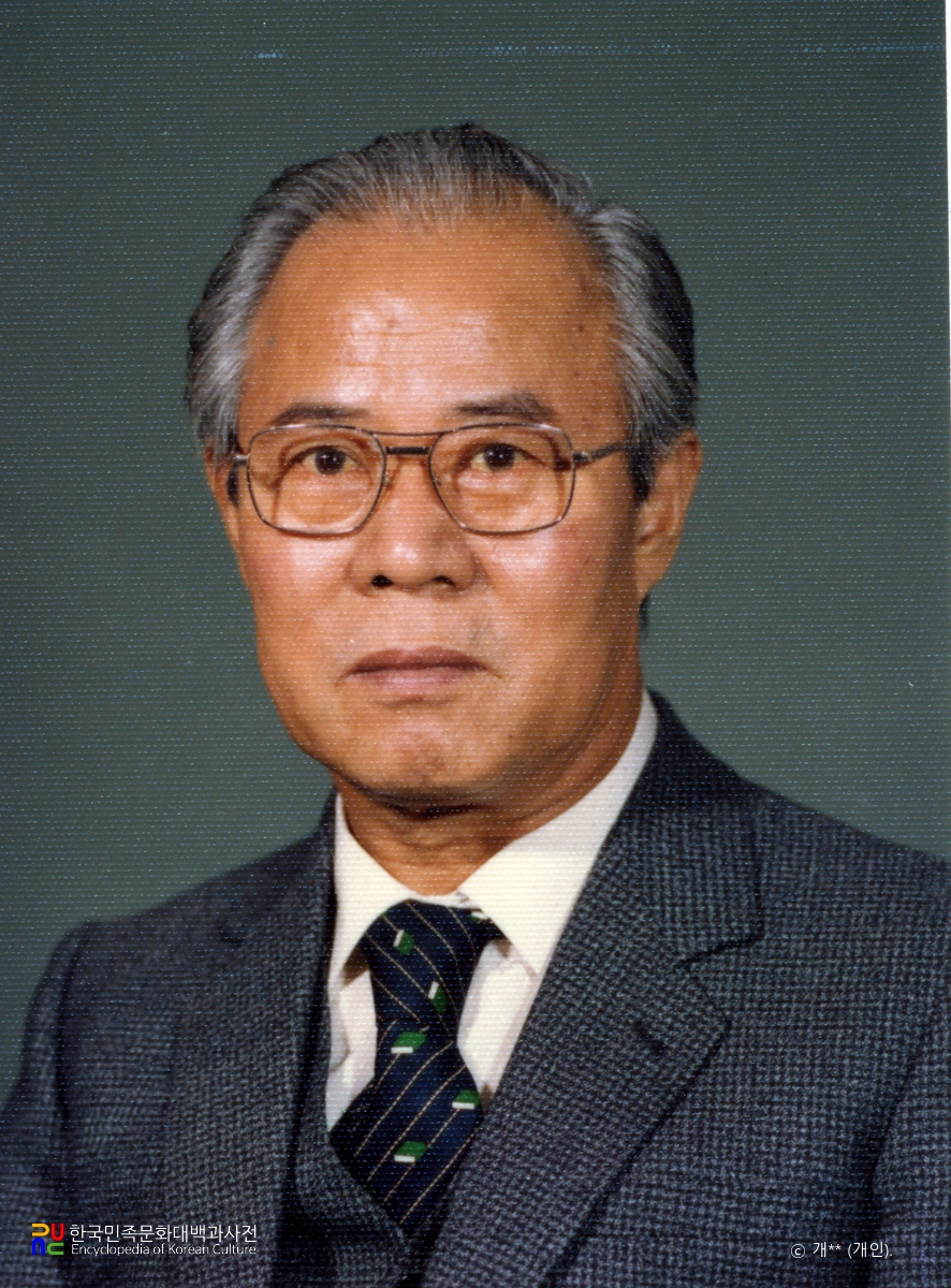 최준문