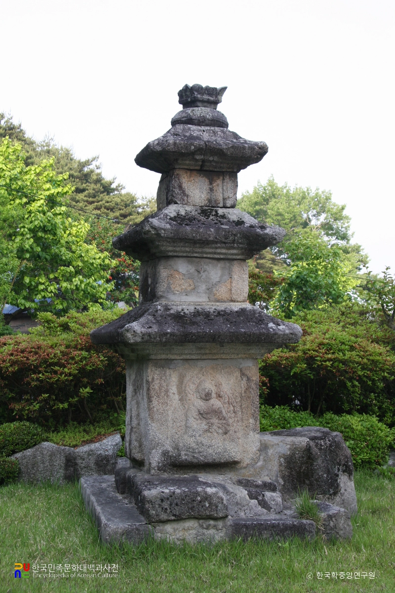 방내리 삼층석탑