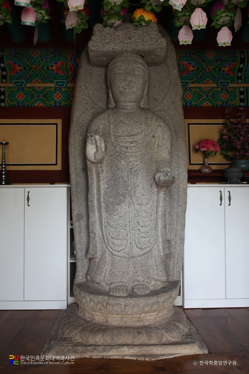 정서리 석조 여래 입상