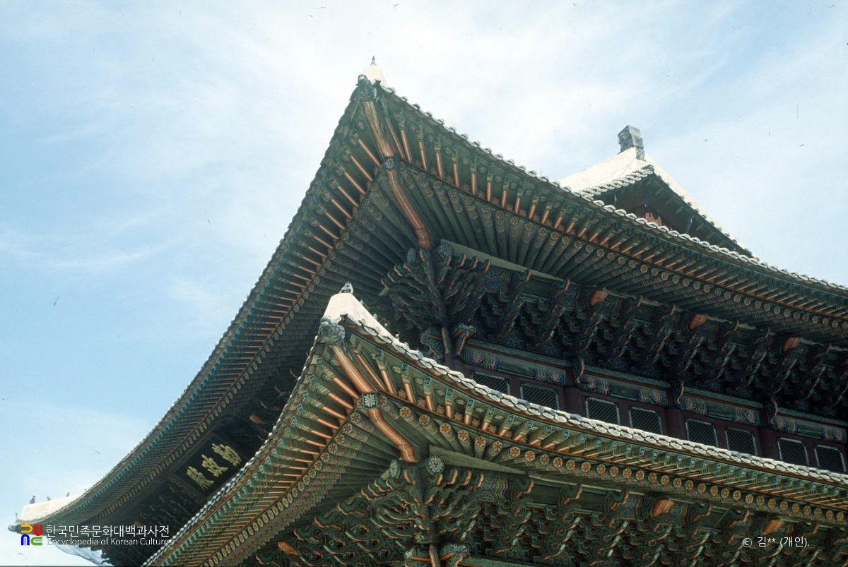 서울 경복궁 근정전 공포