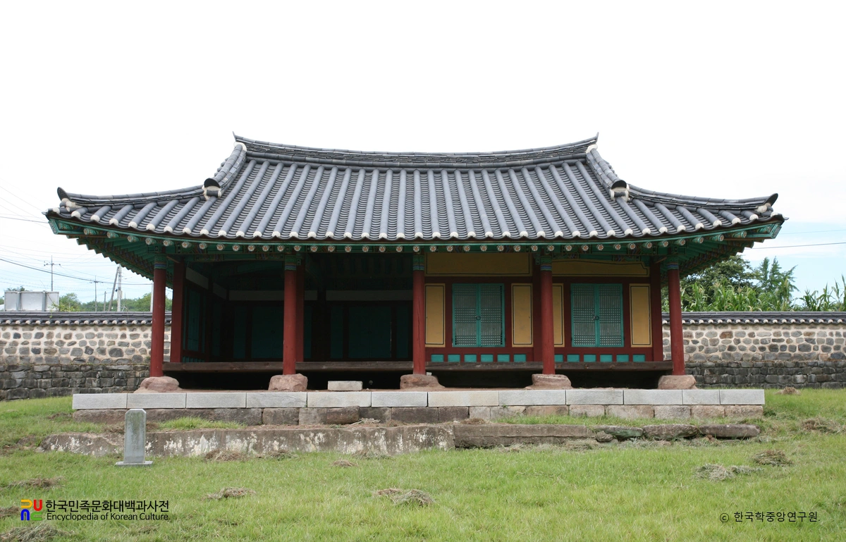 부여 석성 동헌 정면