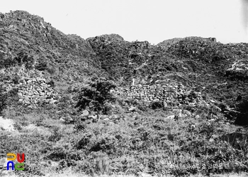 경주 남산 일원 중 기암곡 폐사지 축벽 전경