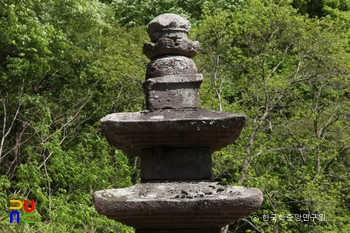 진주 청곡사 삼층석탑 상륜부