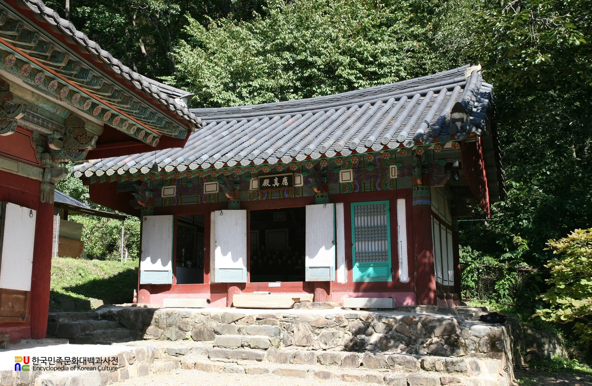 청양 장곡사 응진전