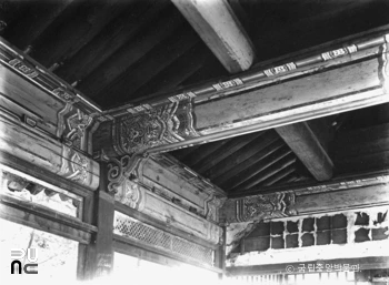 서울 경복궁 중 융무당 상부 가구