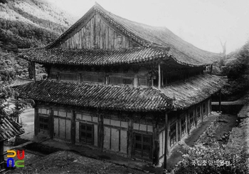 구례 화엄사 각황전 좌측후면