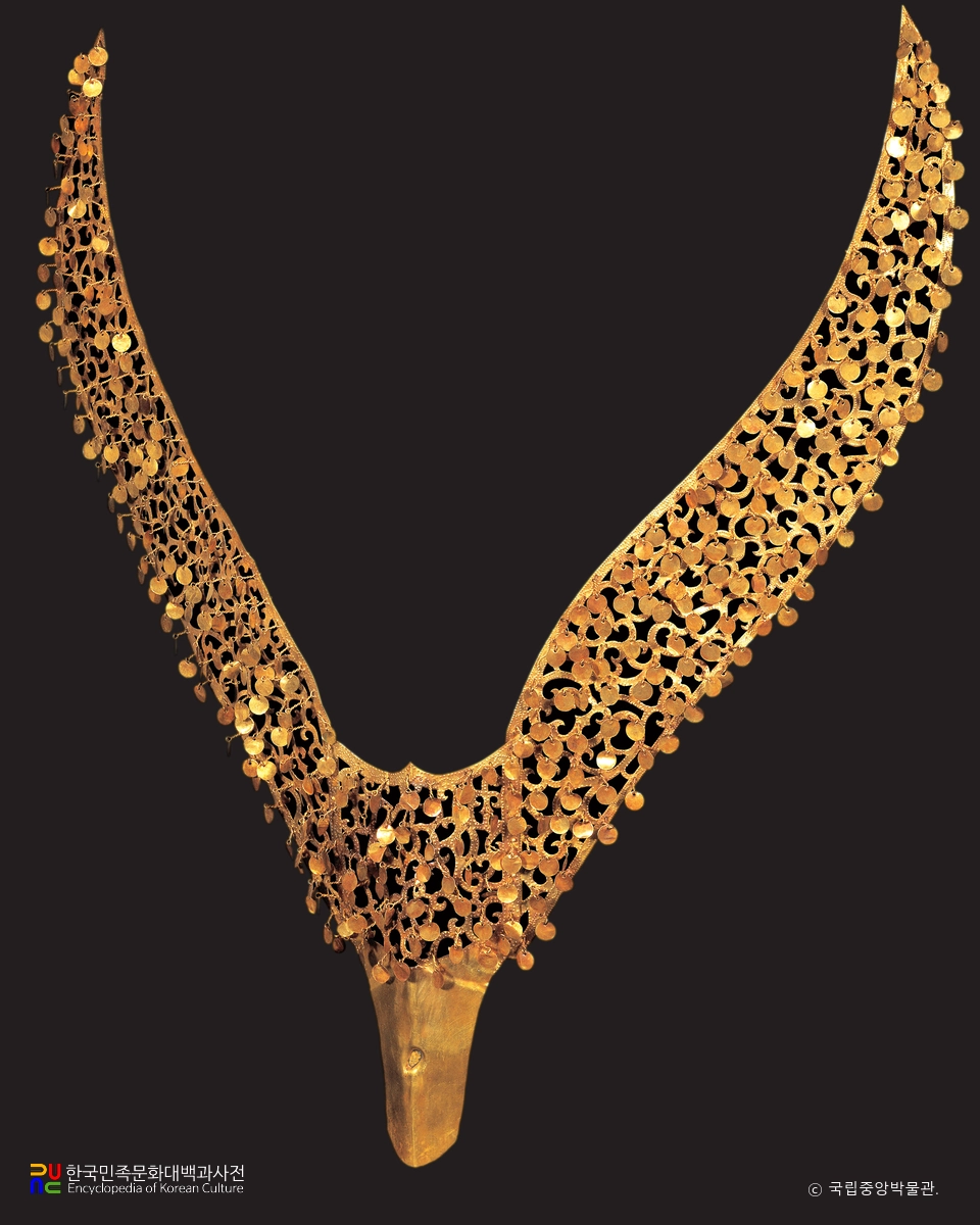 천마총 금제 관식