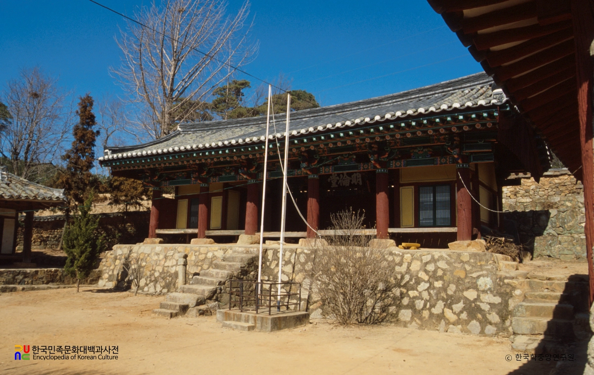 기장향교 명륜당 정측면
