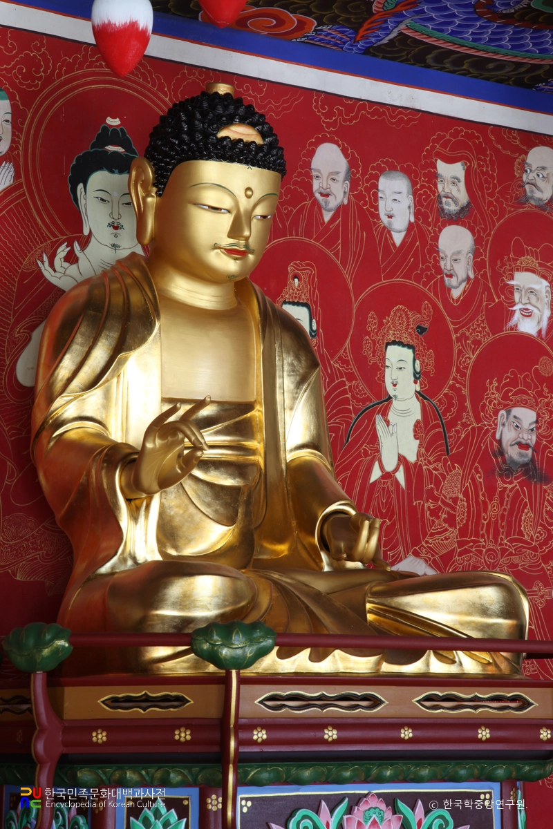 함양 법인사 목조아미타여래좌상 좌측면