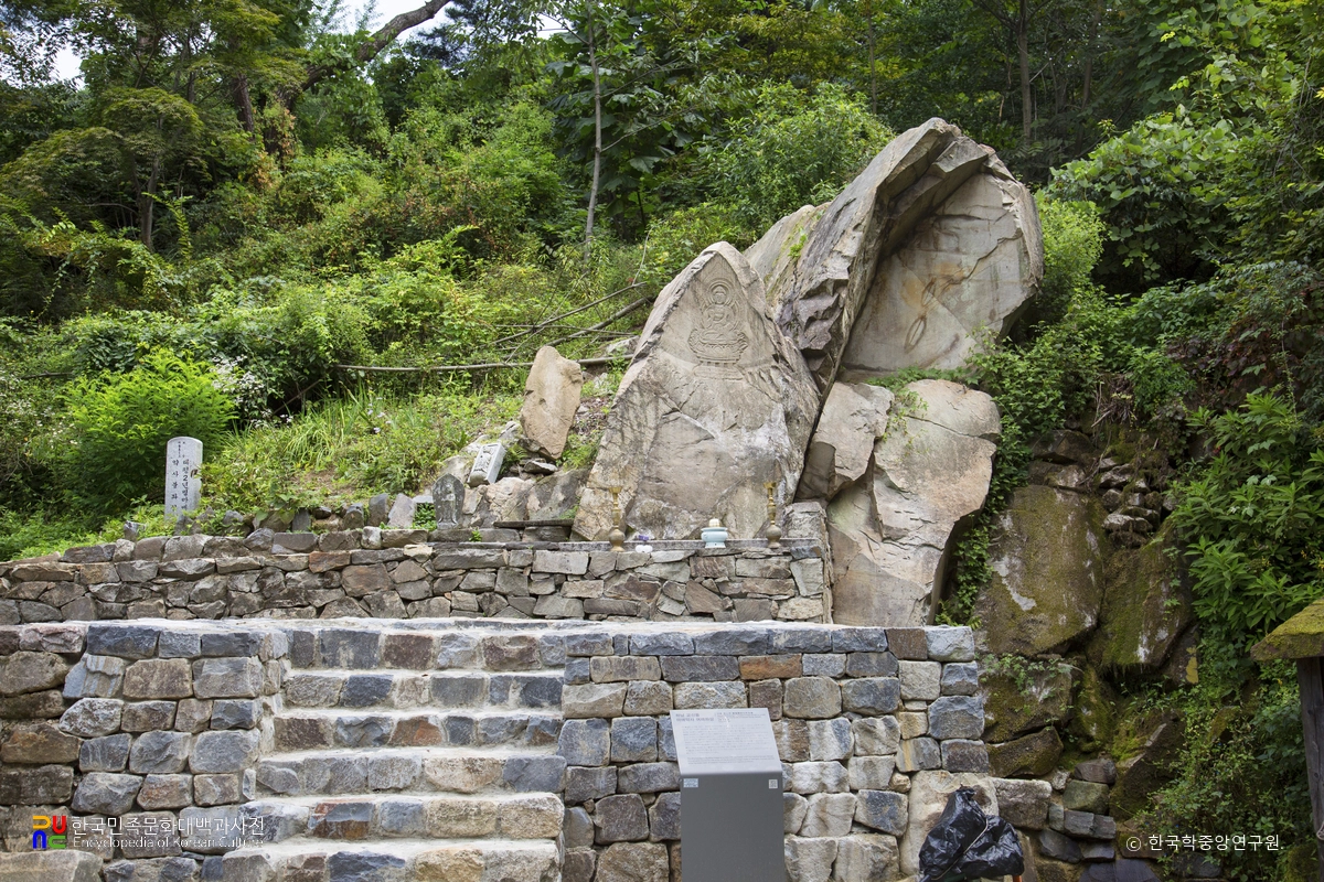 하남 교산동 마애약사여래 좌상