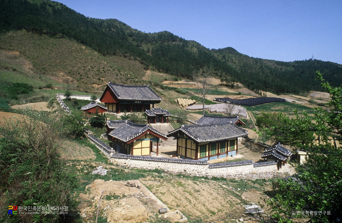 진안 용담향교 전경