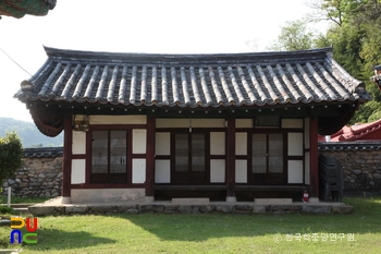 진주 진주향교 중 서재