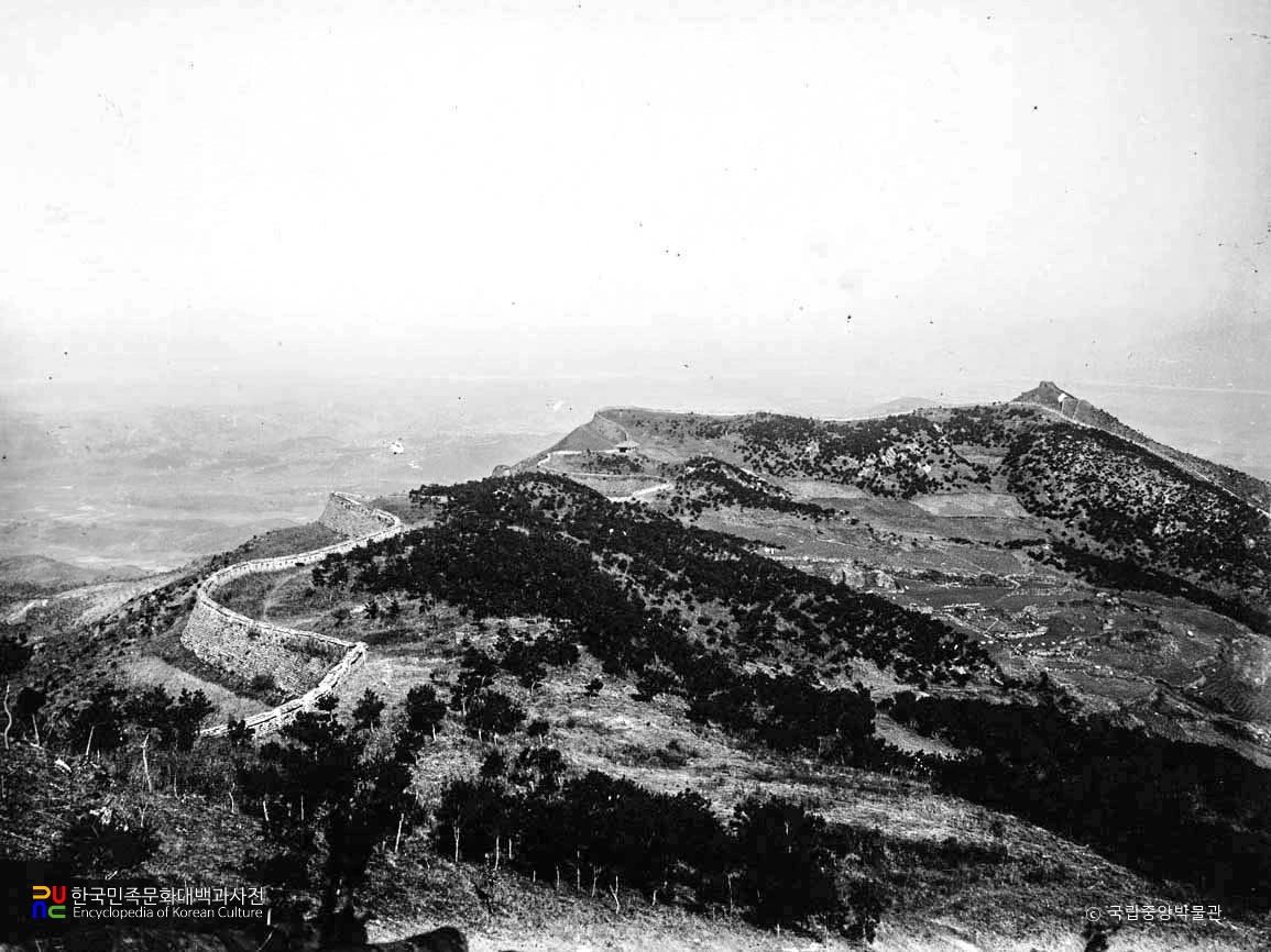 경기도 광주 남한산성 내부 전경