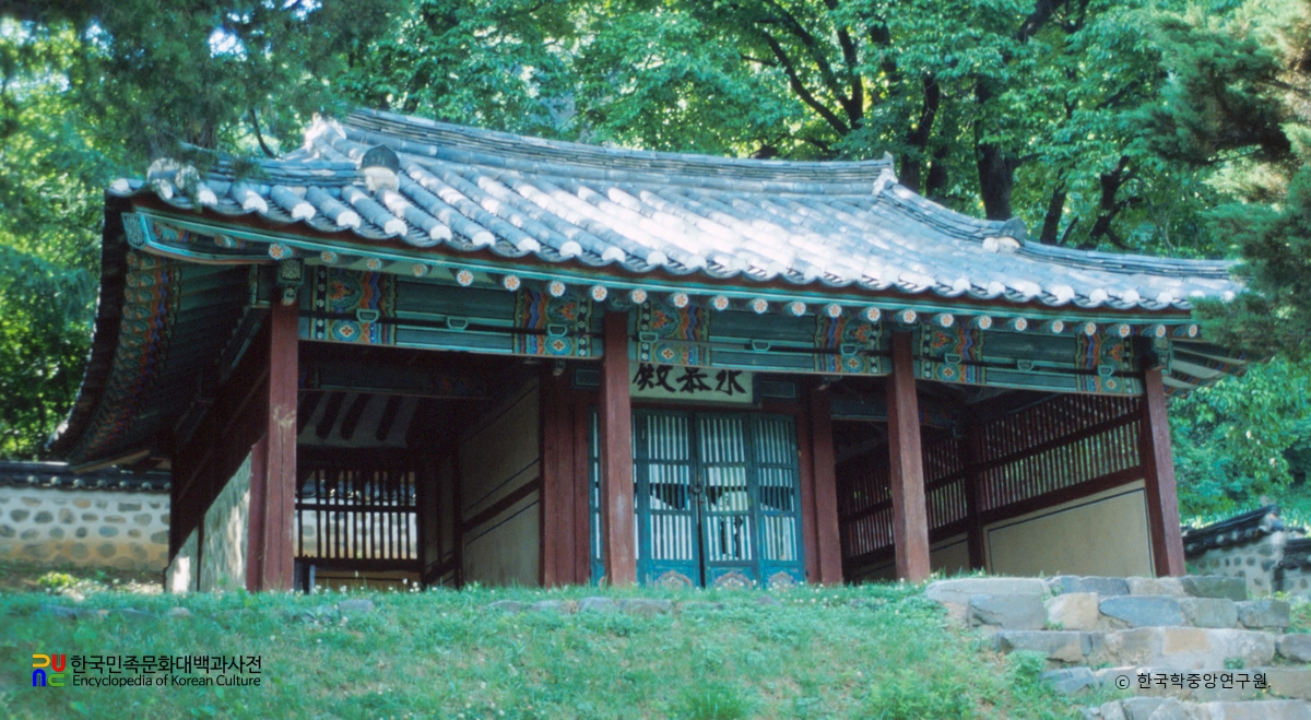 영월 영모전 정측면