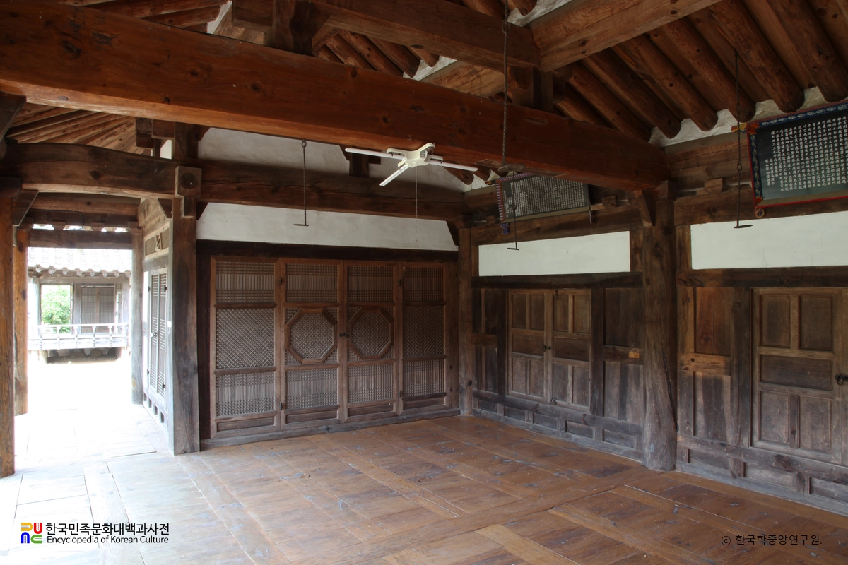 경남 고성 갈천서원 중 낙영재 내부