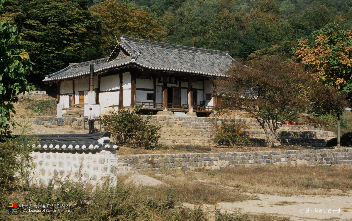 대전 여경암 전경