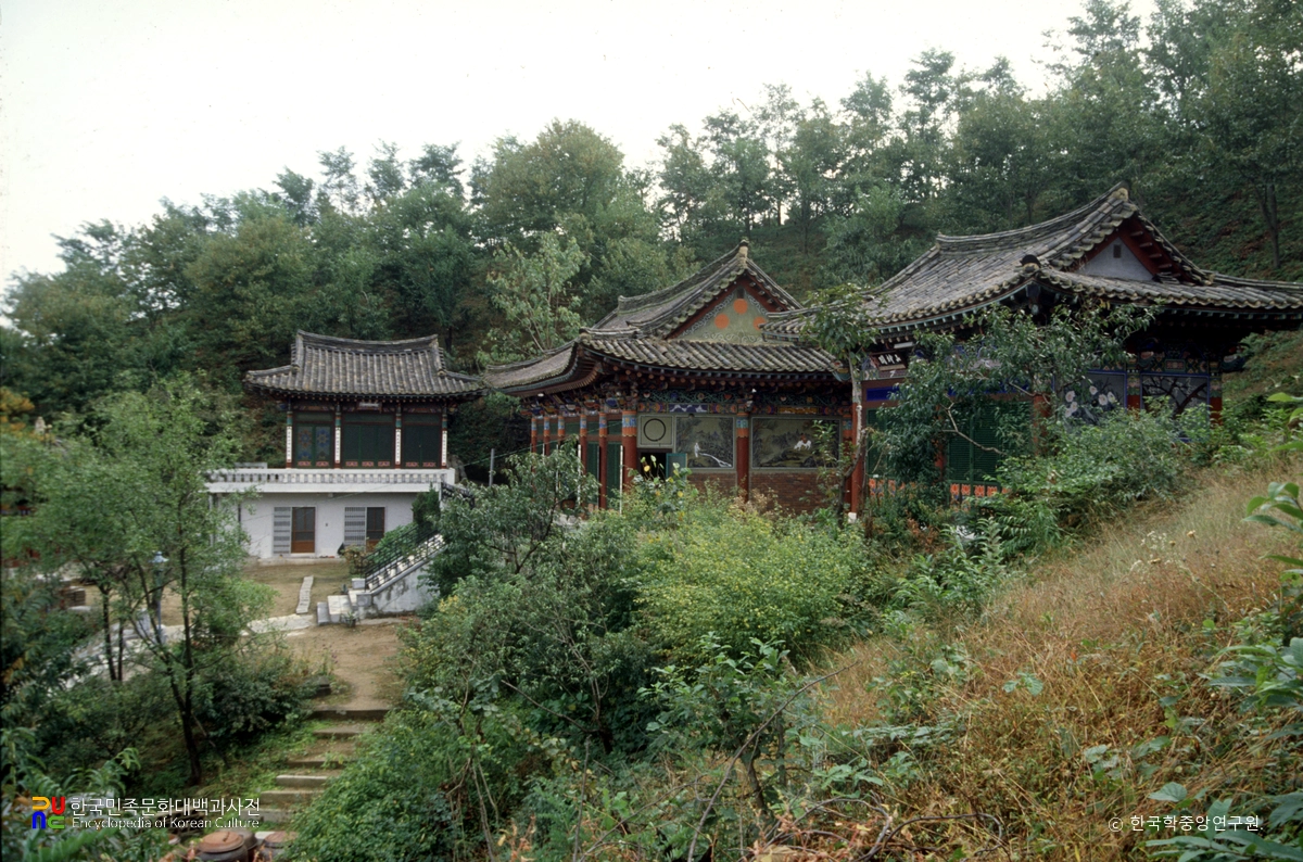 천안 광명사 중 대웅전 일원