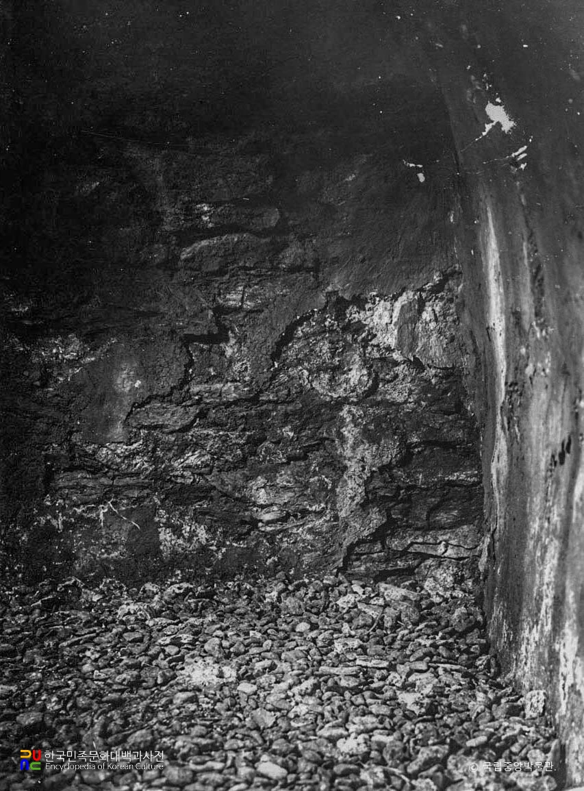 공주 송산리 1호분 현실