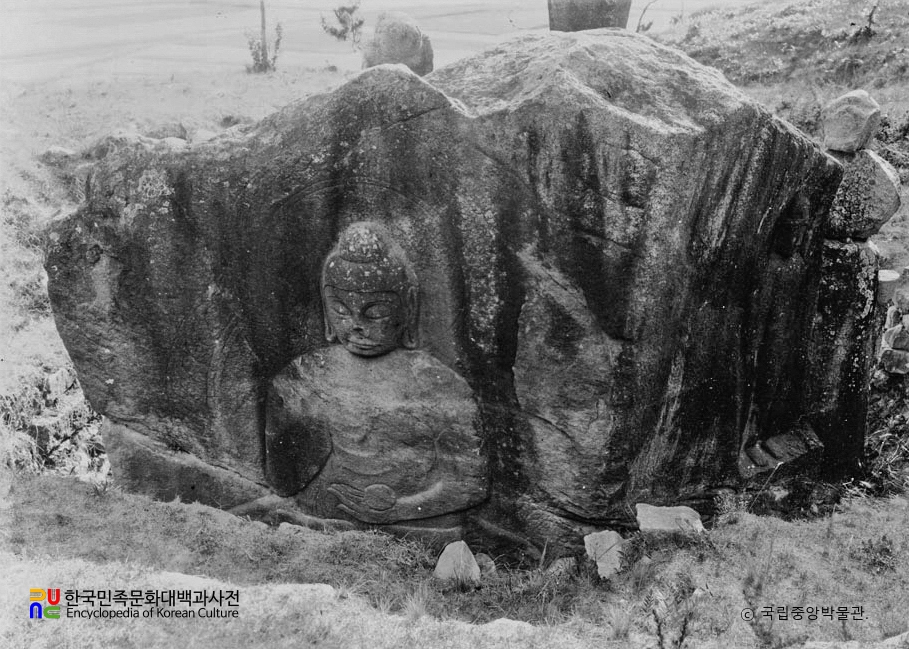 경주 굴불사지 석불상 동면